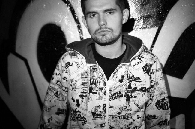 Скачать и слушать онлайн Noize mc Певец и актриса